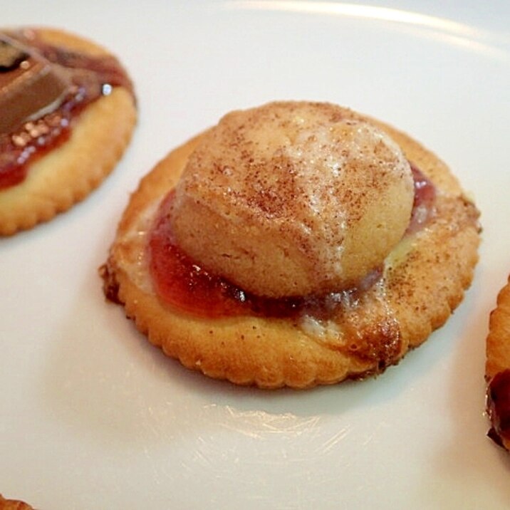 イチゴジャムとバタークッキーの焼きリッツ